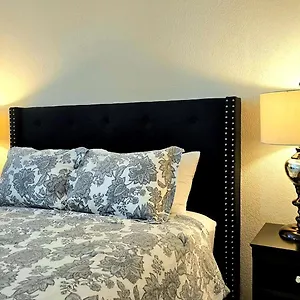 Séjour chez l'habitant Private In A House Close To Red Rock & Vegas Strip #1
